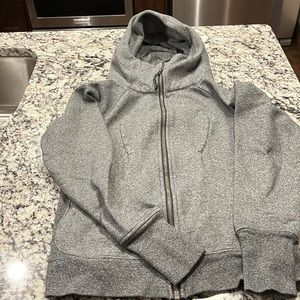 lululemon Scuba hoodie size 6